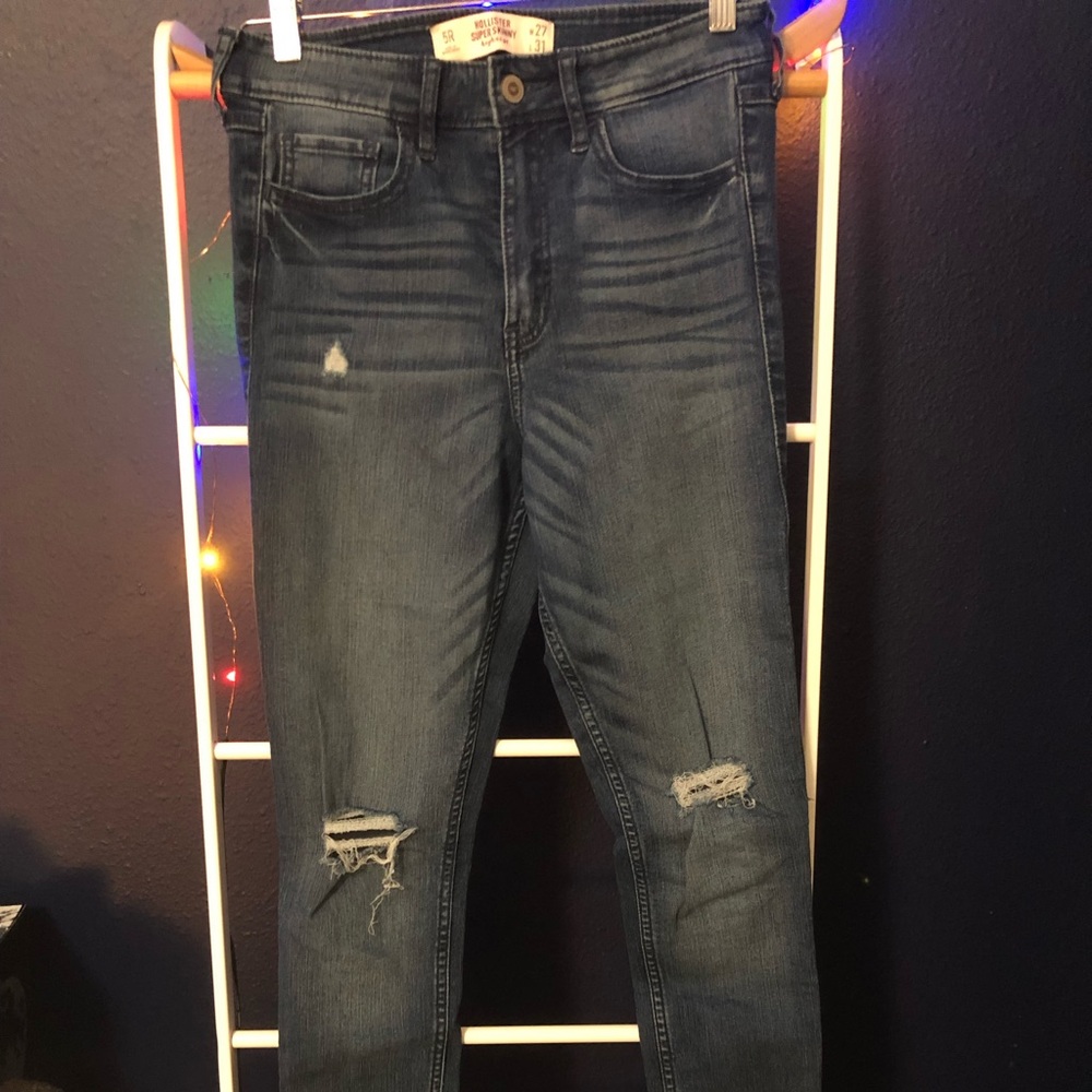 Hollister super skinny high waist ripped jeans